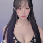 桃桃奶冻咩 合集下载-[11V-9.36G]-死宅屋