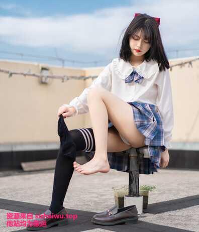 图片[4]-梨瑾瑾 18套合集下载-[5.53G]-死宅屋