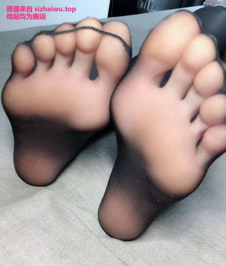 图片[2]-易直播 黑加仑子味 合集下载-[1841P-92V-10.9G]-死宅屋