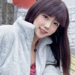 小奶油@Naomicoolr 合集下载-[16P-37V-2.8G]-死宅屋