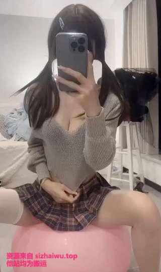 图片[3]-乔妹想养鱼 3套合集下载-[24P-53V-142.03MB]-死宅屋