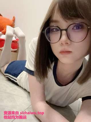 图片[1]-小笨萝 7套合集下载-[233P-404.07MB]-死宅屋