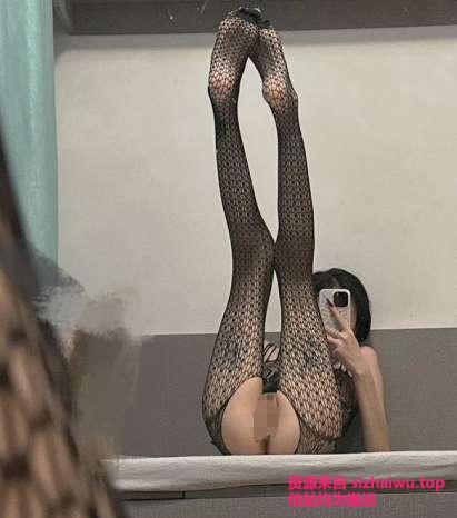 图片[2]-hong14868(xiaomayi2024) 合集下载-[5P-23V-191.59MB]-死宅屋