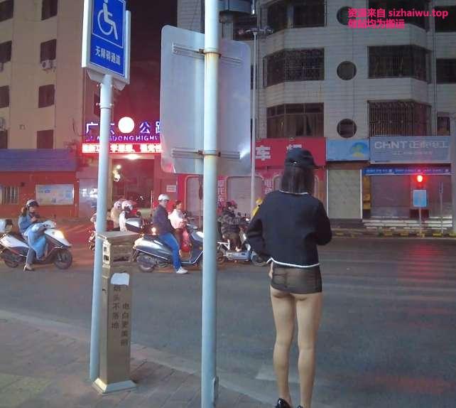 图片[1]-cikaimoon 御姐露出 合集下载-[16V-8.86GB]-死宅屋